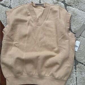 Authentic, NWT, Essentials Fear of God Women’s Tan Sweater Vest size Medium